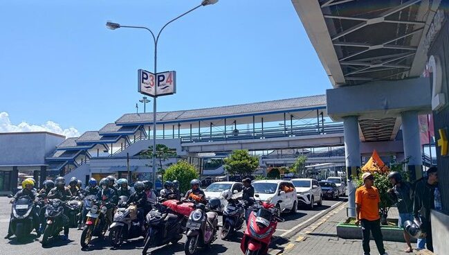 Arus Balik, Volume Kendaraan di Pelabuhan ASDP Ketapang Banyuwangi Naik